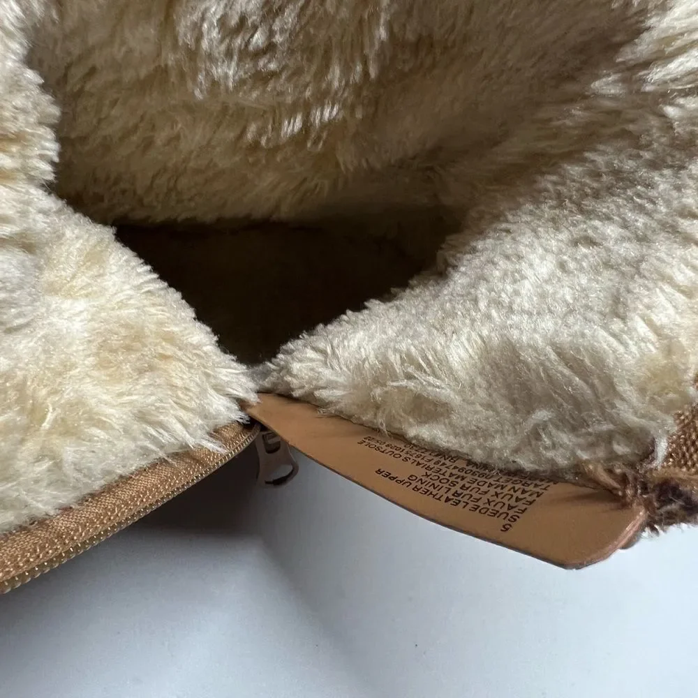 Cat & Jack Suede Zipped Boots Girls Size 5